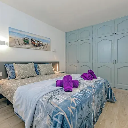 Beautiful Beachfront Apartment Sea View Apartman Puerto de Santiago
