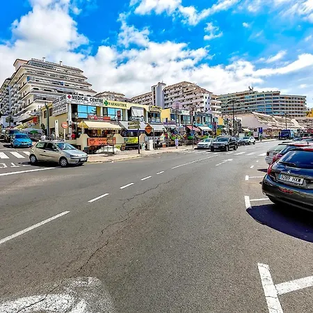 Beautiful Beachfront Apartment Sea View Puerto de Santiago