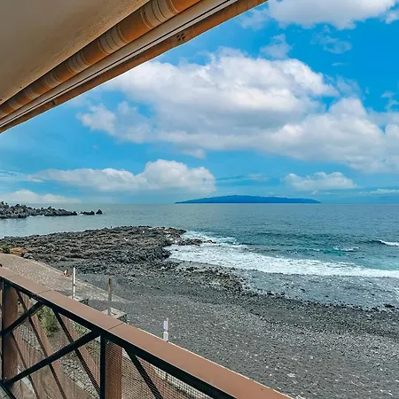Beautiful Beachfront Apartment Sea View * Puerto de Santiago (Tenerife)
